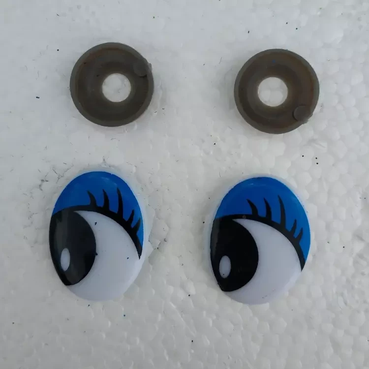 Глаза рисованные с ресничками на безопасном креплении голубые 22*17 мм. (пара)