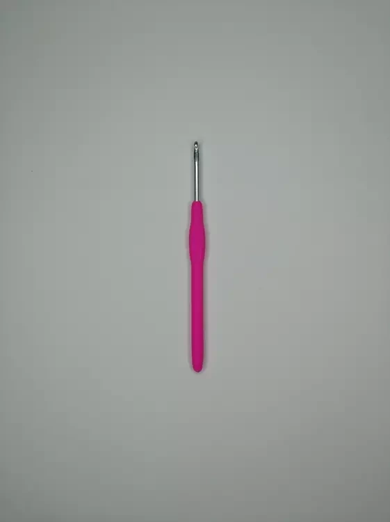 Крючок для вязания с резиновой ручкой, цельнометаллический, 3.5 мм.