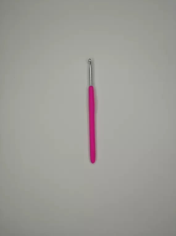Крючок для вязания с резиновой ручкой, цельнометаллический, 3.5 мм.