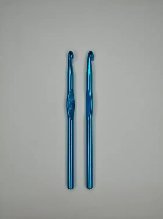 Крючок для вязания алюминиевый, 7 мм.